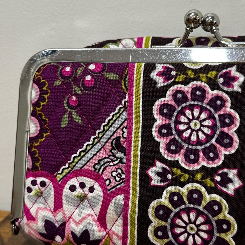 Vera Bradley Makeup Snap Close Case - Picture 3 of 10